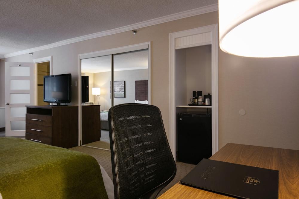 Best Western Ville-Marie Hotel & Suites Montreal Exterior photo